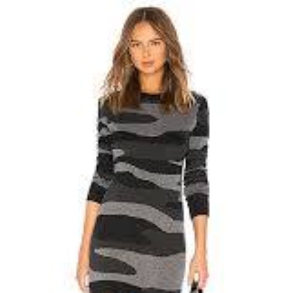 Pam & Gela Camo Sweater Dress in Grey Camo, Size S